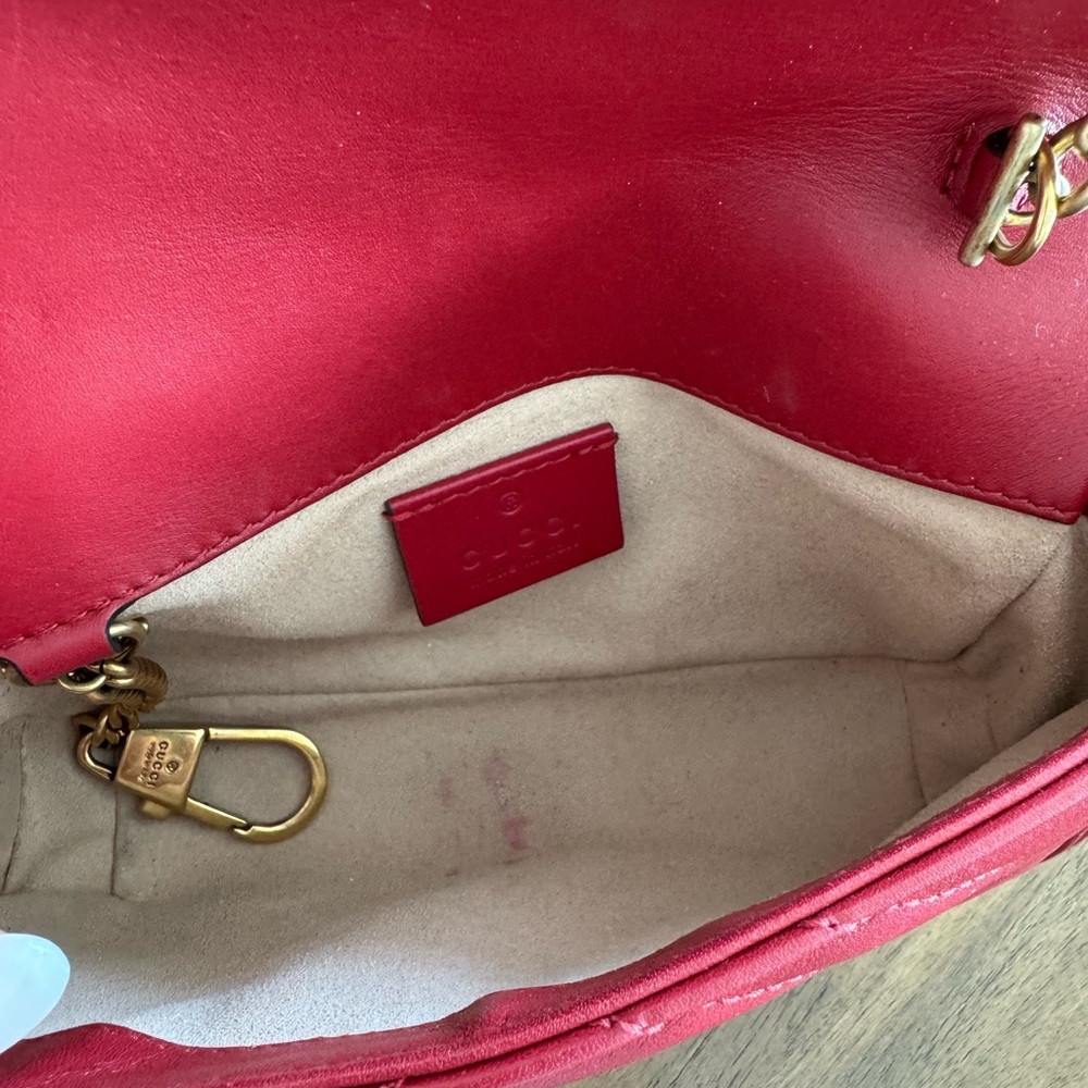 Gucci GG Marmont Mini Leather Crossbody Bag in Red - Picture 8 of 9